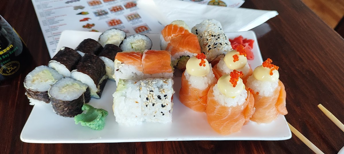 Niu Niu Chinese Restaurant & Sushi Bar-5